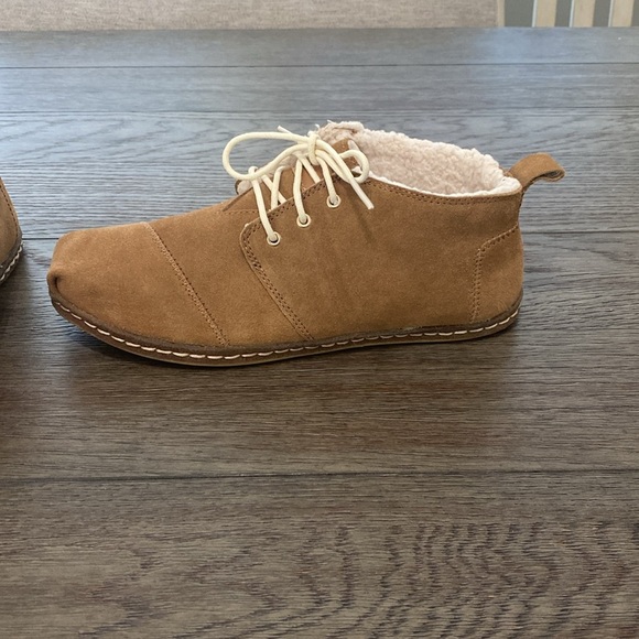 NEW! Toms Botas Desert Chukka Boots moccasins | Tan | Size 9 - Picture 3 of 12